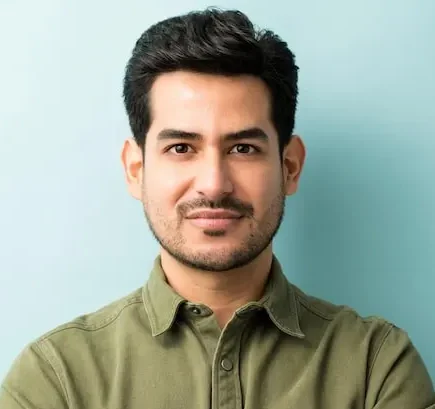 closeup young hispanic man casuals studio 662251 600